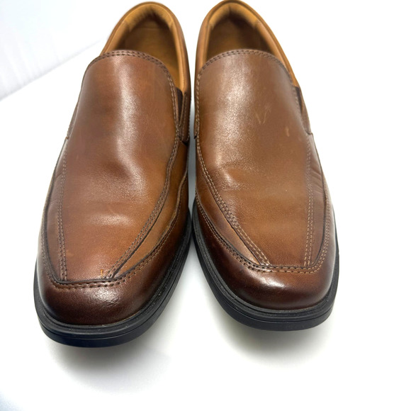 Clarks Cushionaire Tilden Free Laofers Style 22261 Size 9 in Dark Tan Leather - Picture 2 of 6